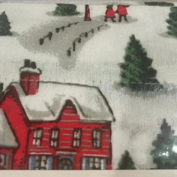 Laura Ashley Flannel Sheet Set Holiday Christmas Village Cottage Queen Size - Picture 9 of 9